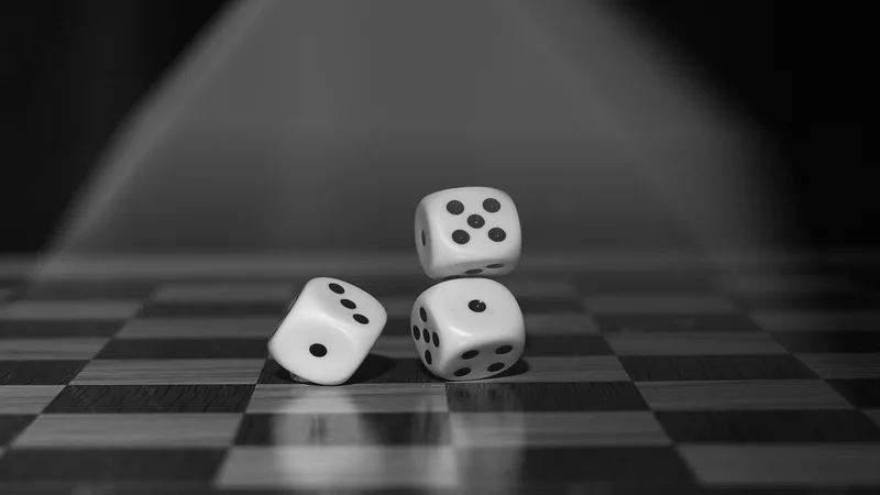 Chơi VN88 quay hũ official Chơi VN88 quay hũ official - Casino Trực Tuyến Uy Tín | dice, game, monochrome, roll the dice, board game, random, lucky dice, play, gambling, cube, black and white, dice, dice, dice, dice, dice, game, game, game, random, random, gambling, gambling
